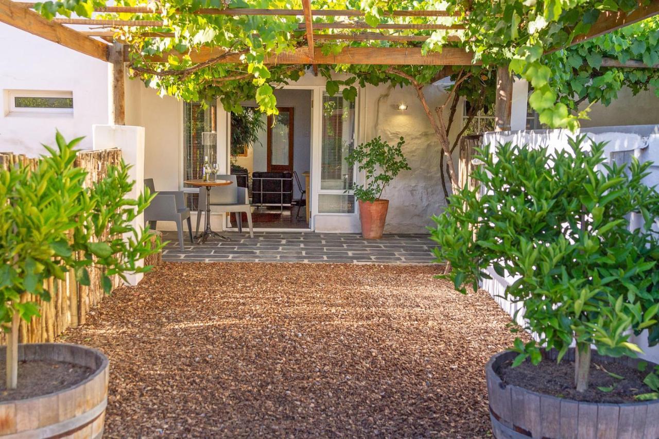 The Barn On 62 - Cottages Montagu Exterior foto
