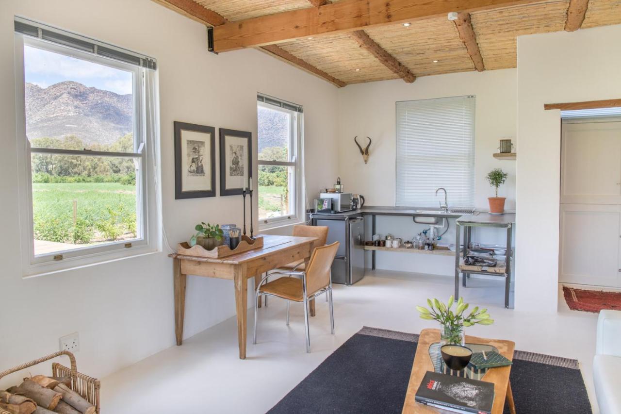 The Barn On 62 - Cottages Montagu Exterior foto